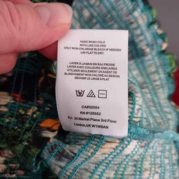 Dolan Left Coast Green Smocked Puffy Sleeve Tropical Print Summer Top - Picture 11 of 11